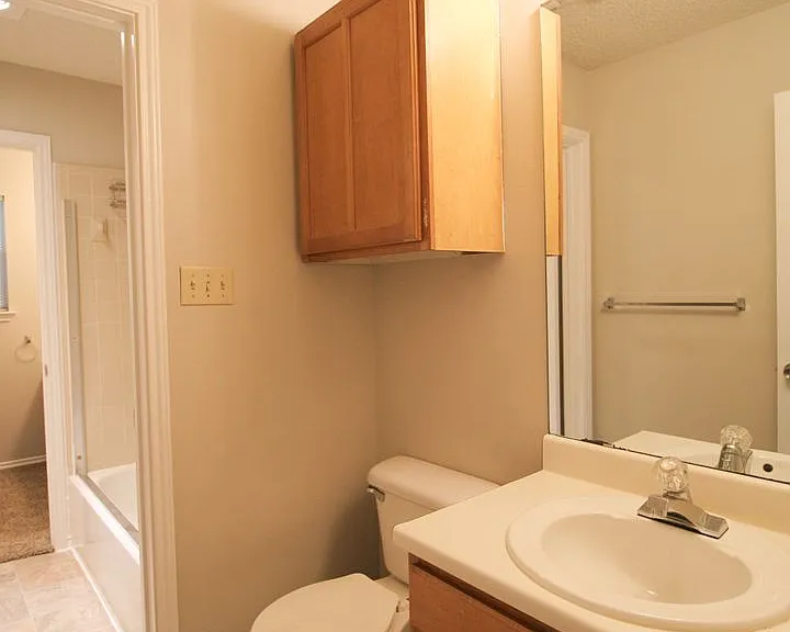 961 Schertz Pkwy — Photo 14