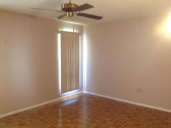 5th image of 12640 W Parkwood Dr