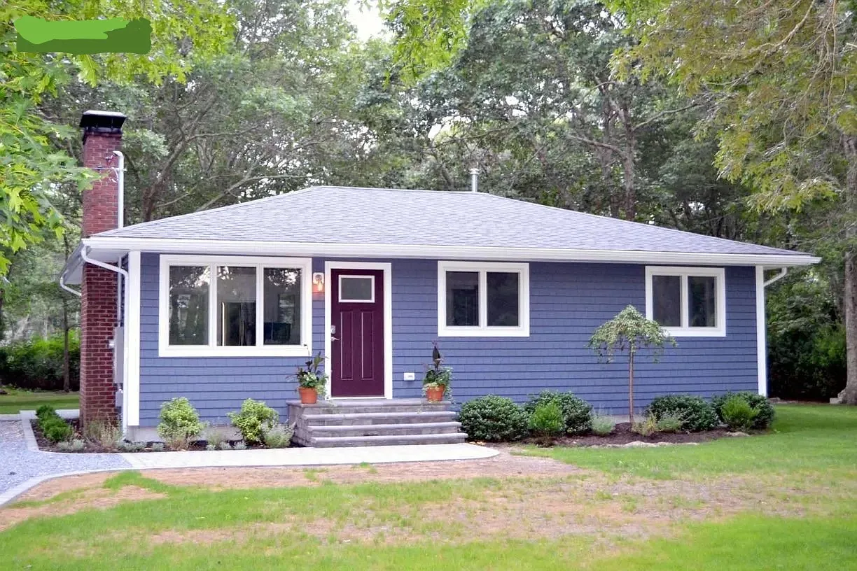 Bucolic Summer Cottage — Photo 1