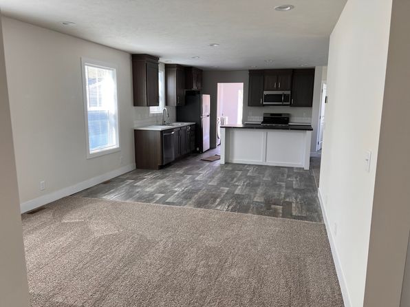 404 W Appleton Ter #404, Holland, OH 43528