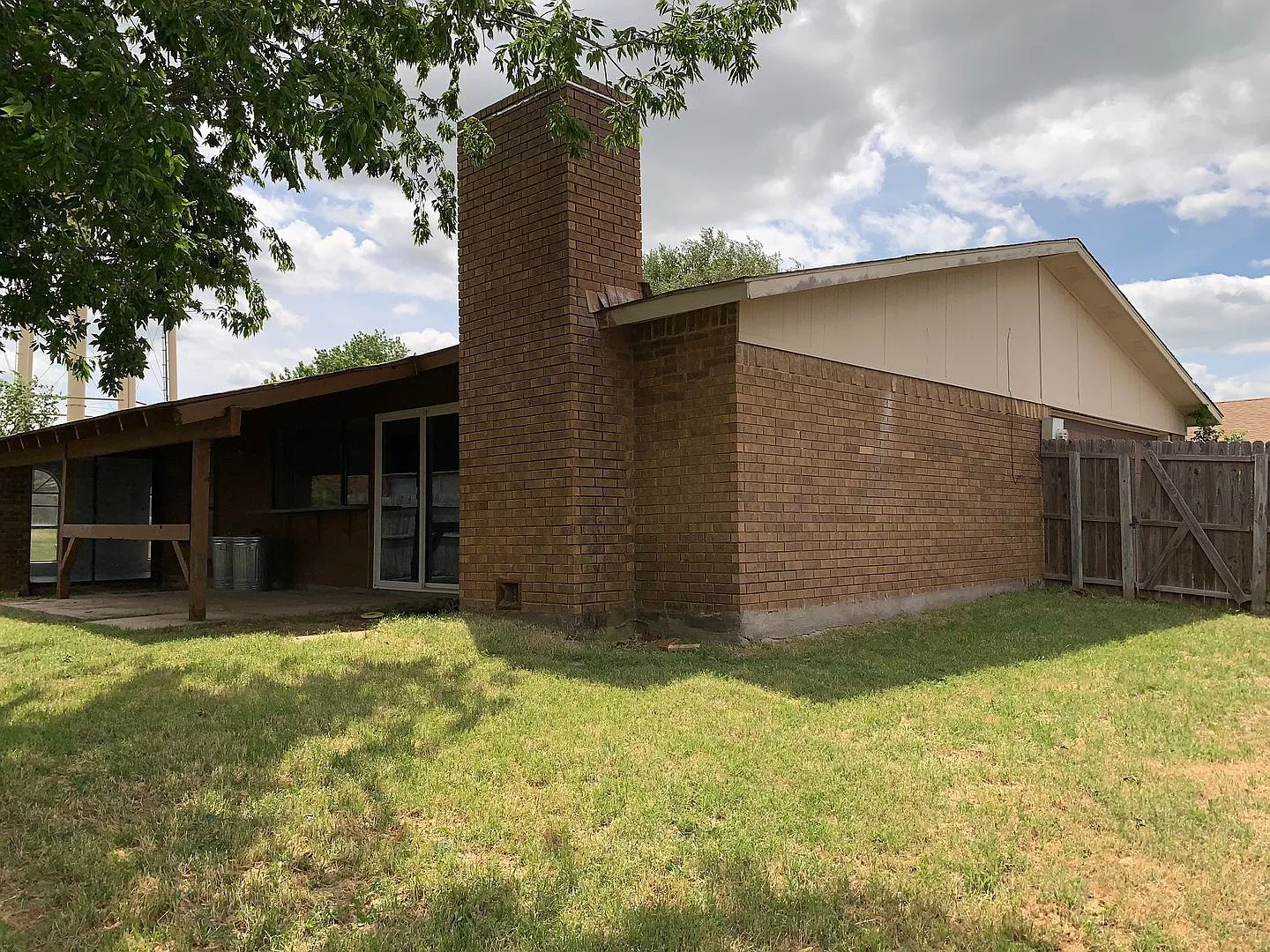 Pruitt Drive — Photo 3