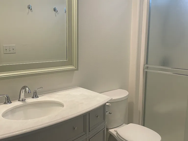 1040 Brandi Way — Photo 20