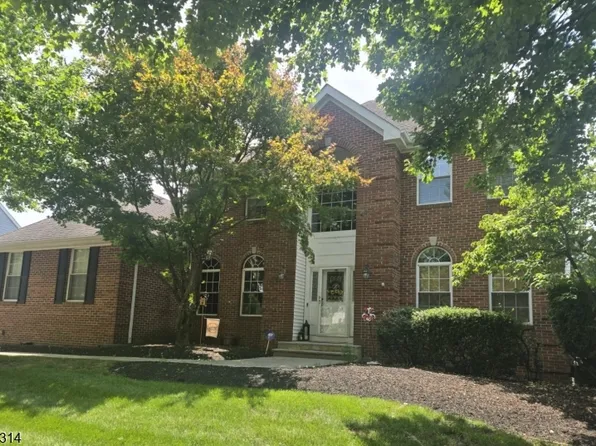 208 Yvonne Way, Greenwich Twp., NJ 08886
