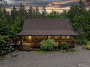 161 Lost Forty Rd, Marquette, MI 49855