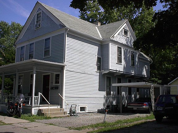 You can see two off-street parking, one each for Apt-1 and Apt-2.