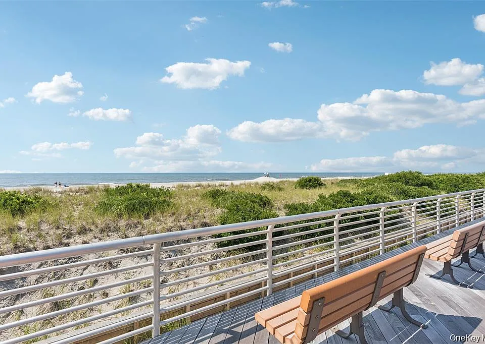 623 Oceanfront #A