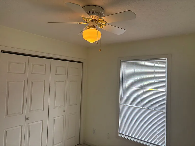 3465 S Oaklawn Cir — Photo 10