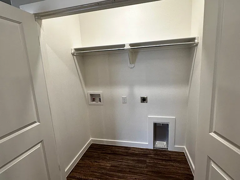 3404 Tiffin Ave #B — Photo 7