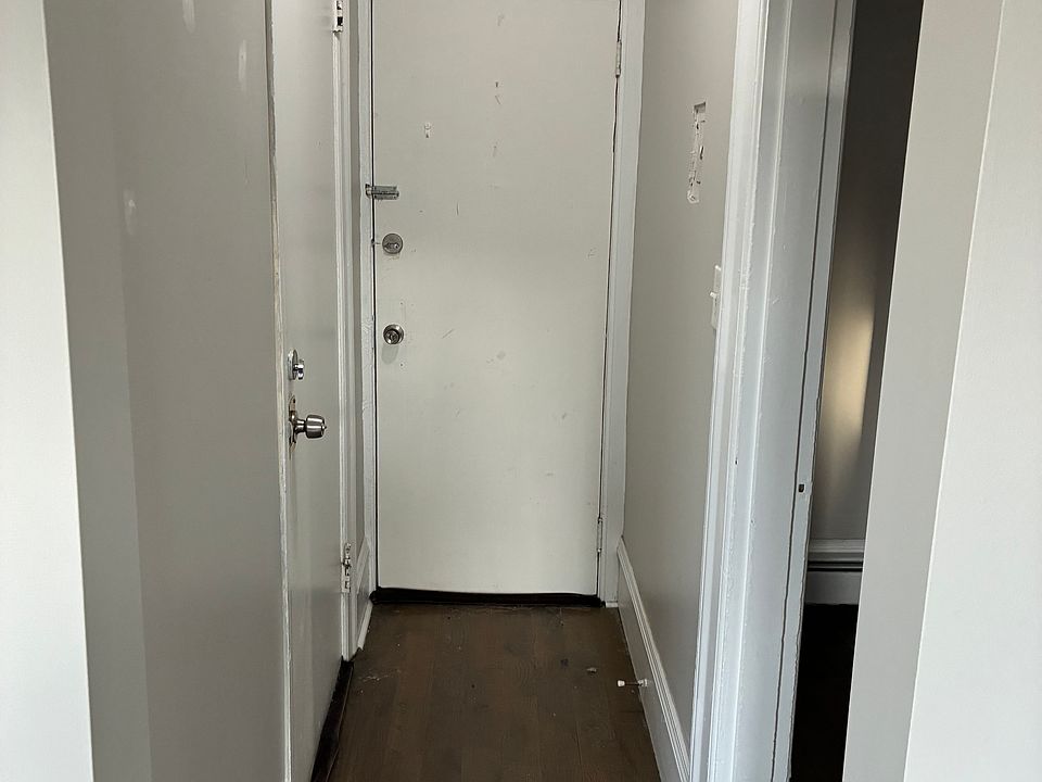 1st image of 181 Arnold Ave APT 3