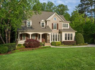 8312 Davishire Dr, Raleigh, NC 27615