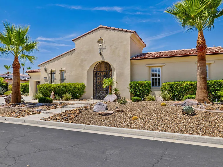 35202 Vista Del Monte — Photo 5