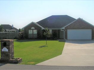 19 NW Millcreek Rd, Lawton, OK 73505
