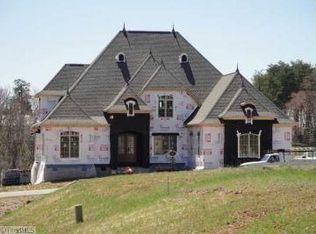 8155 Apple Grove Rd, Kernersville, NC 27284