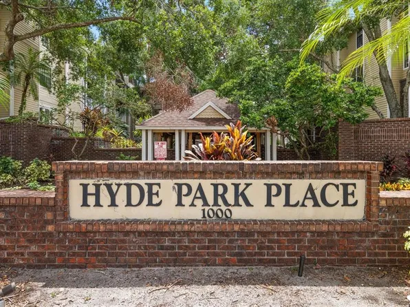 1000 W Horatio St APT 215, Tampa, FL 33606
