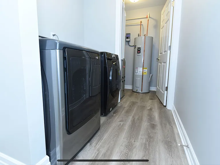 7454 Eden Close — Photo 8