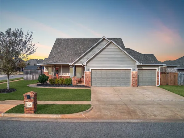 11125 SW 32nd St, Yukon, OK 73099