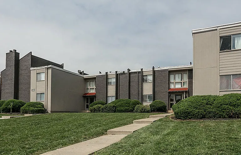 The Club at Indian Creek Apartment Homes — Photo 2
