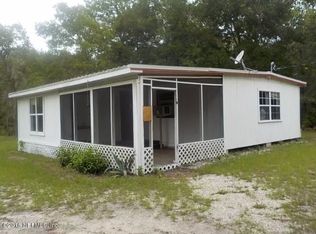 121 Sarasota St, Florahome, FL 32140