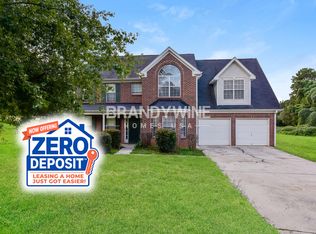 101 Bond Lake Dr, Ellenwood, GA 30294
