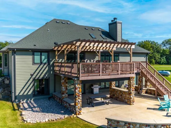 W395S4299 County Road Z, Dousman, WI 53118