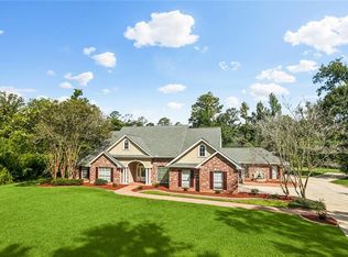 40061 Gill Dr, Ponchatoula, LA 70454
