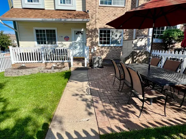 10 Dreyer Ave #A, Staten Island, NY 10314