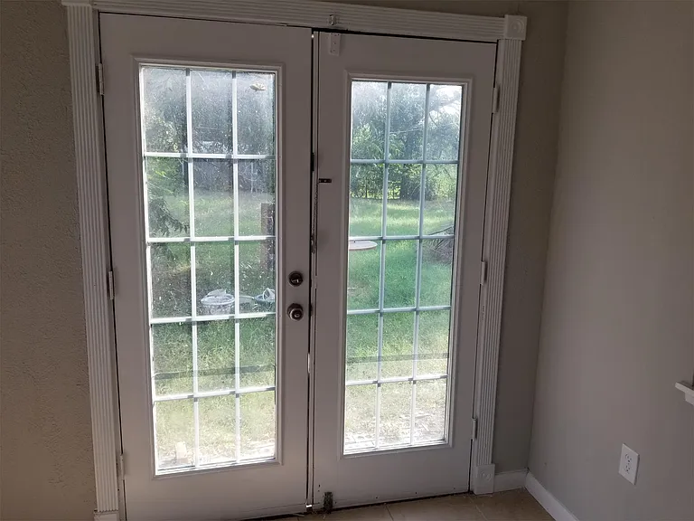 3460 Edith Ln — Photo 10