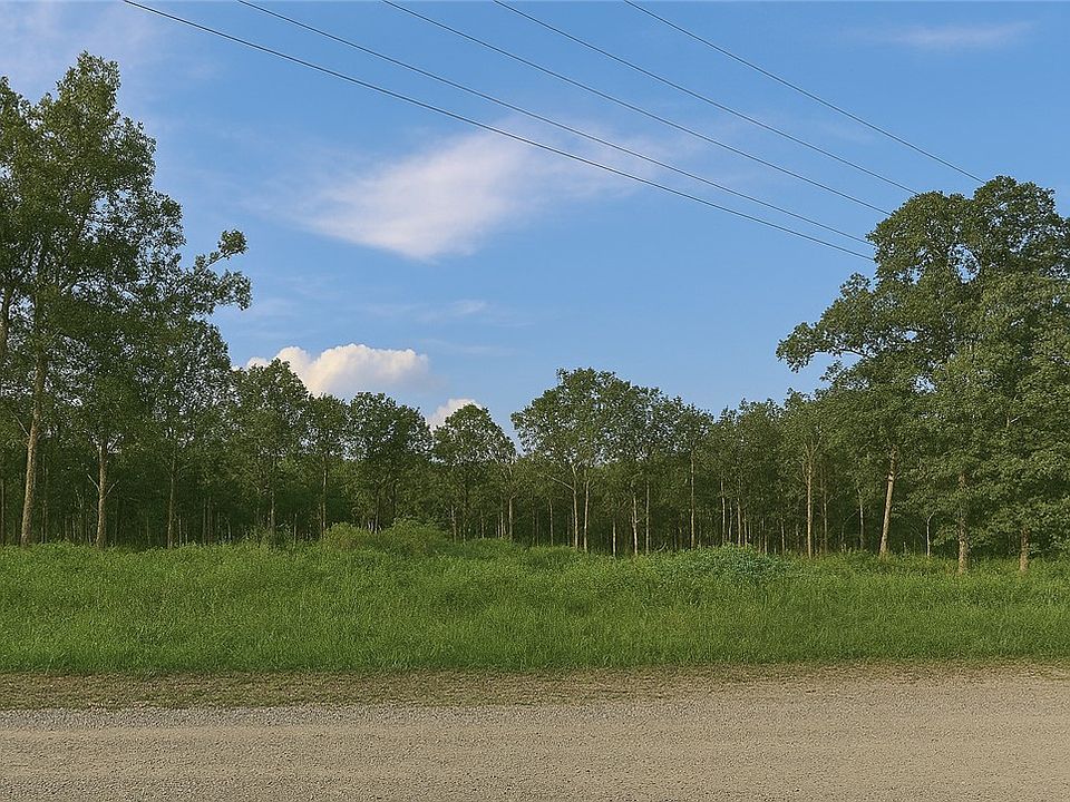 2nd image of 27B Shelby Ln #27B