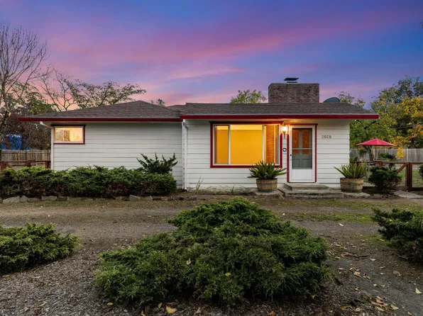2028 Ludwig Avenue, Santa Rosa, CA 95407