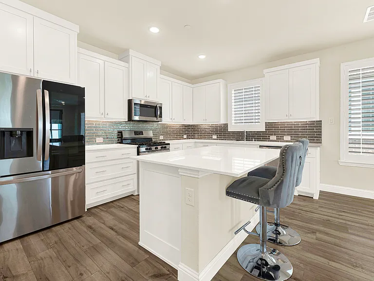 8993 Swallowtail St — Photo 8