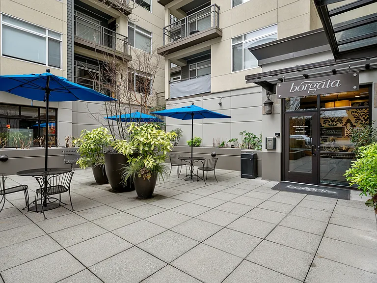 Borgata Apartment Homes — Photo 105