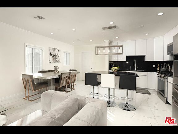 2nd image of 7437 Beck Ave