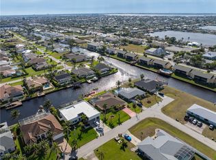 4627 SW 5th Pl, Cape Coral, FL 33914