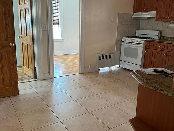 4th image of 20-56 49th St #1