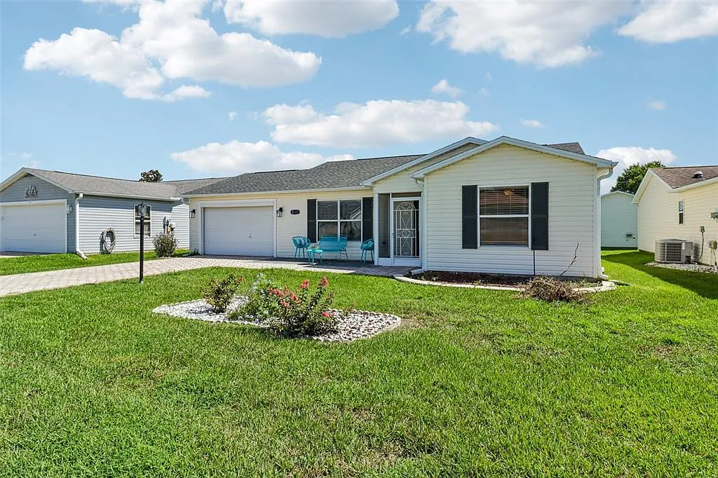 2 bed, 2.0 bath, 1388 sqft, $2,150 — Photo 3