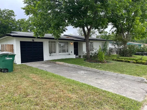 3107 Hillcrest Dr, San Antonio, TX 78201