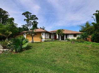 518 Ponoka St, Sebastian, FL 32958
