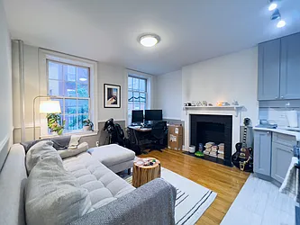 Rented by Denise Rosenblum, LREB