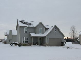 501 Wildflower Way, Wanatah, IN 46390