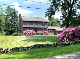 72 Bailey Ln, Georgetown, MA 01833