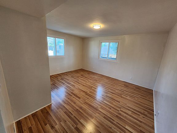 2nd image of 10447 Cantara St