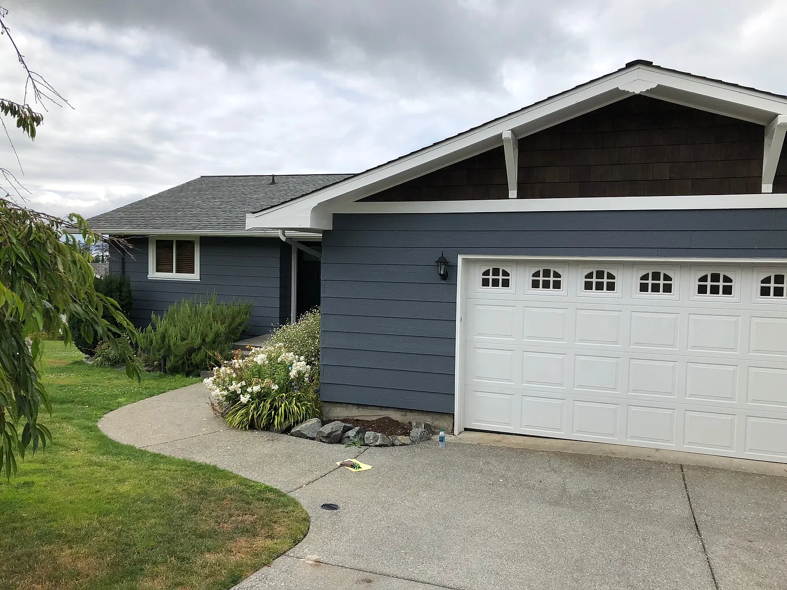 3 bed, 1950 sqft, $3,350 — Photo 3