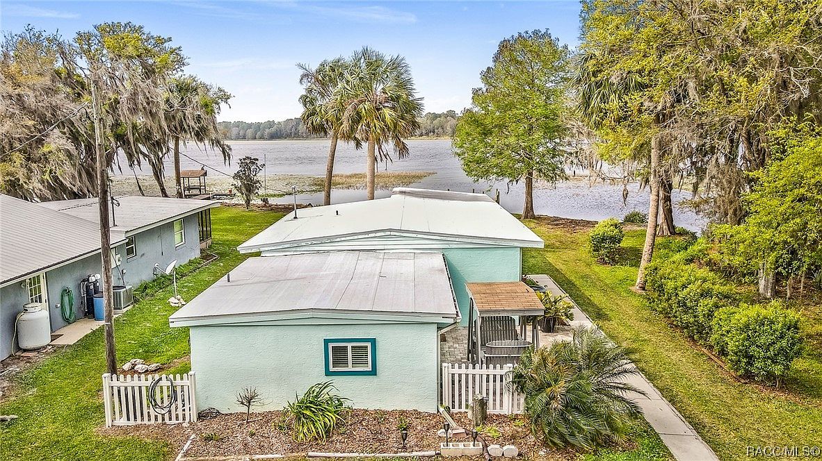 10025 W Riverwood Dr, Crystal River, FL 34428 Zillow