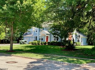 40 Rankin Ave, Basking Ridge, NJ 07920