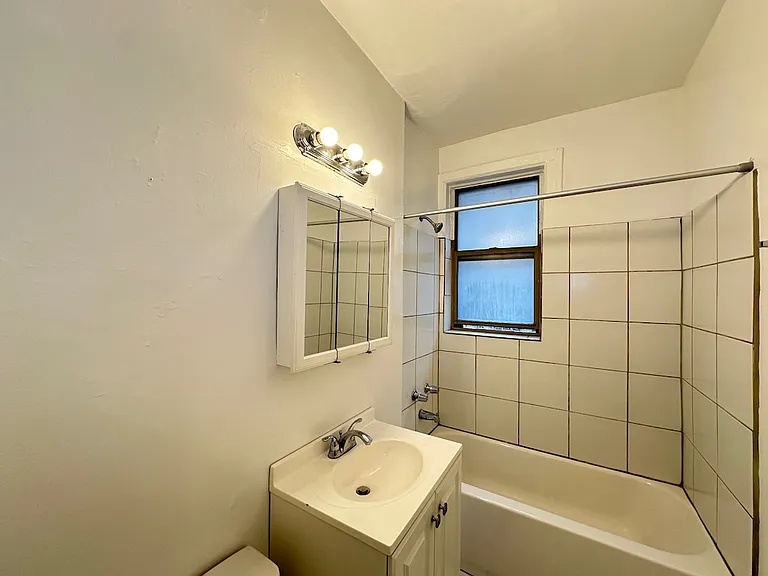 1365 W Estes Ave #O1 — Photo 19
