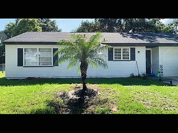 16 Oak Court Pass, Ocala, FL 34472