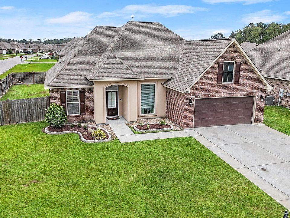1st image of 23029 Arcwood Dr
