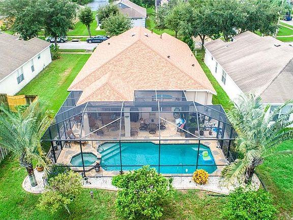 5th image of 6611 Cambridge Park Dr