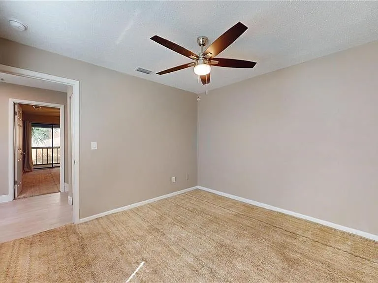 202 Pine Cone Trl — Photo 18