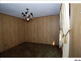 3rd image of 3201 Aspendale Ln